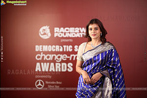 Hebah Patel at Democratic Sangha Change-Maker Awards