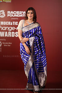 Hebah Patel at Democratic Sangha Change-Maker Awards