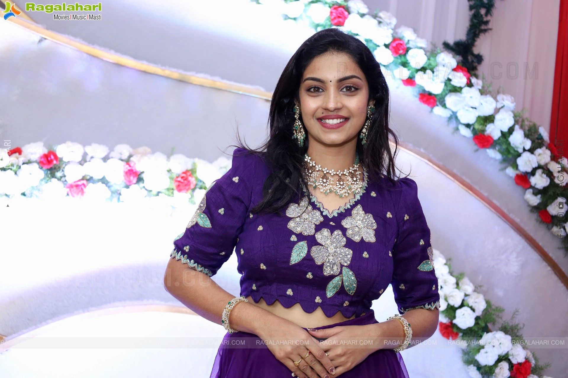 Mounika Latest Stills, HD Gallery