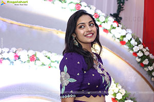 Model Mounika Latest Stills, HD Gallery