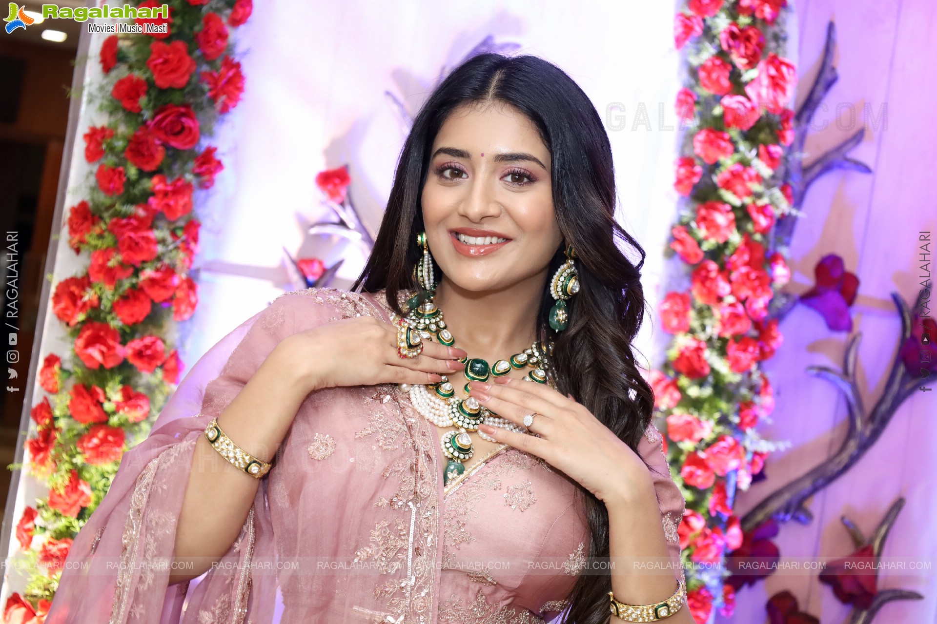 Rashi Singh at Hi Life Jewels Launch Event, HD Gallery