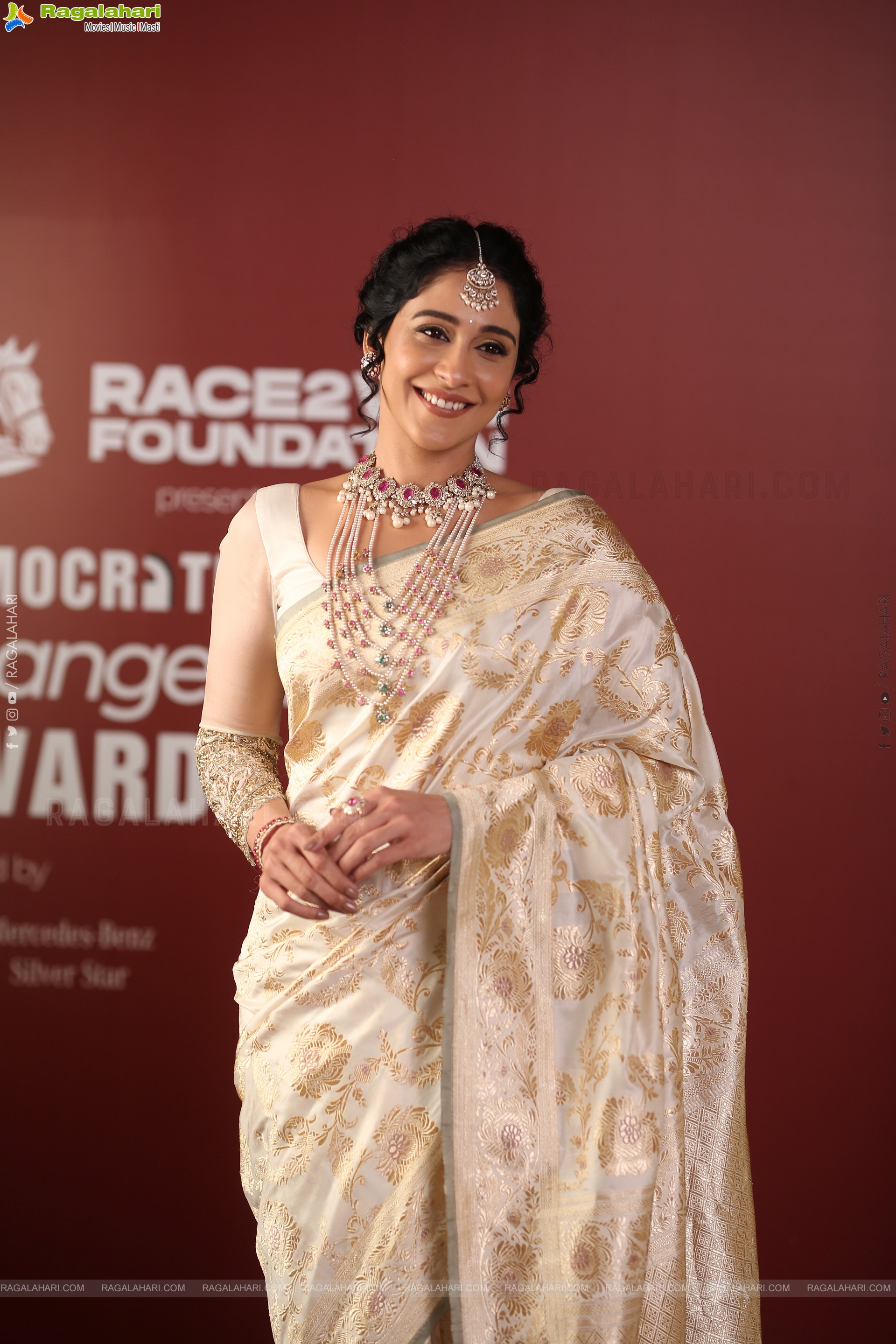 Regina Cassandra at Democratic Sangha Change-Maker Awards 2024, HD Gallery