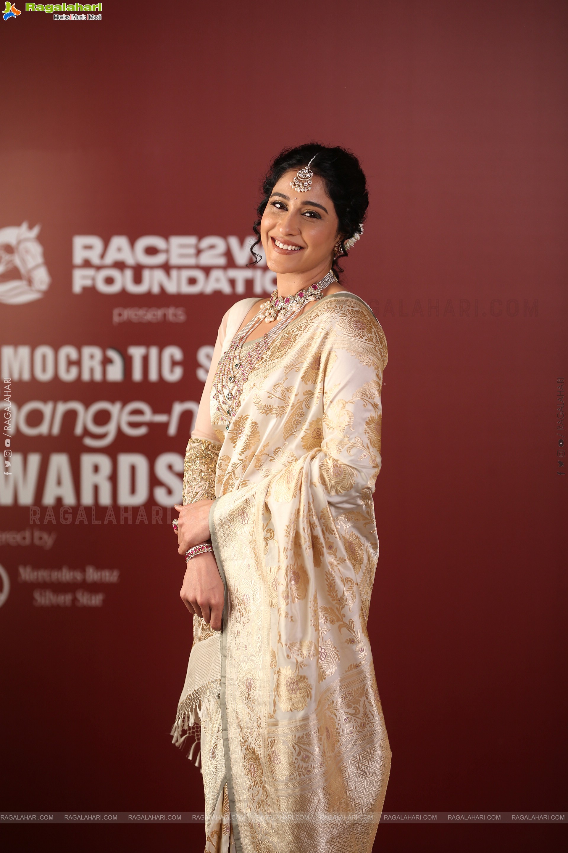 Regina Cassandra at Democratic Sangha Change-Maker Awards 2024, HD Gallery