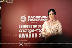 Regina Cassandra at Democratic Sangha Change-Maker Awards