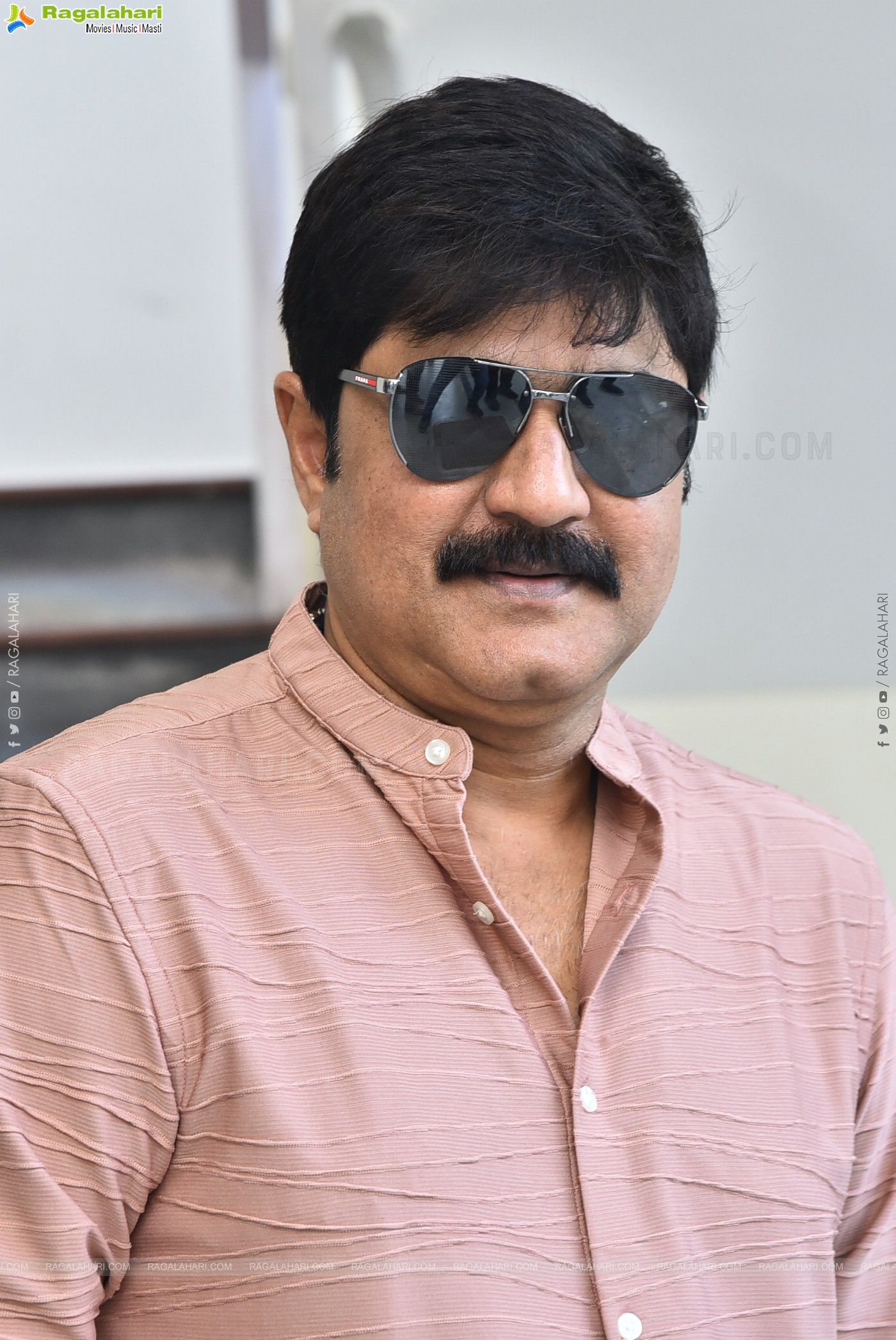 Actor Srikanth at Game Changer Interview, HD Gallery