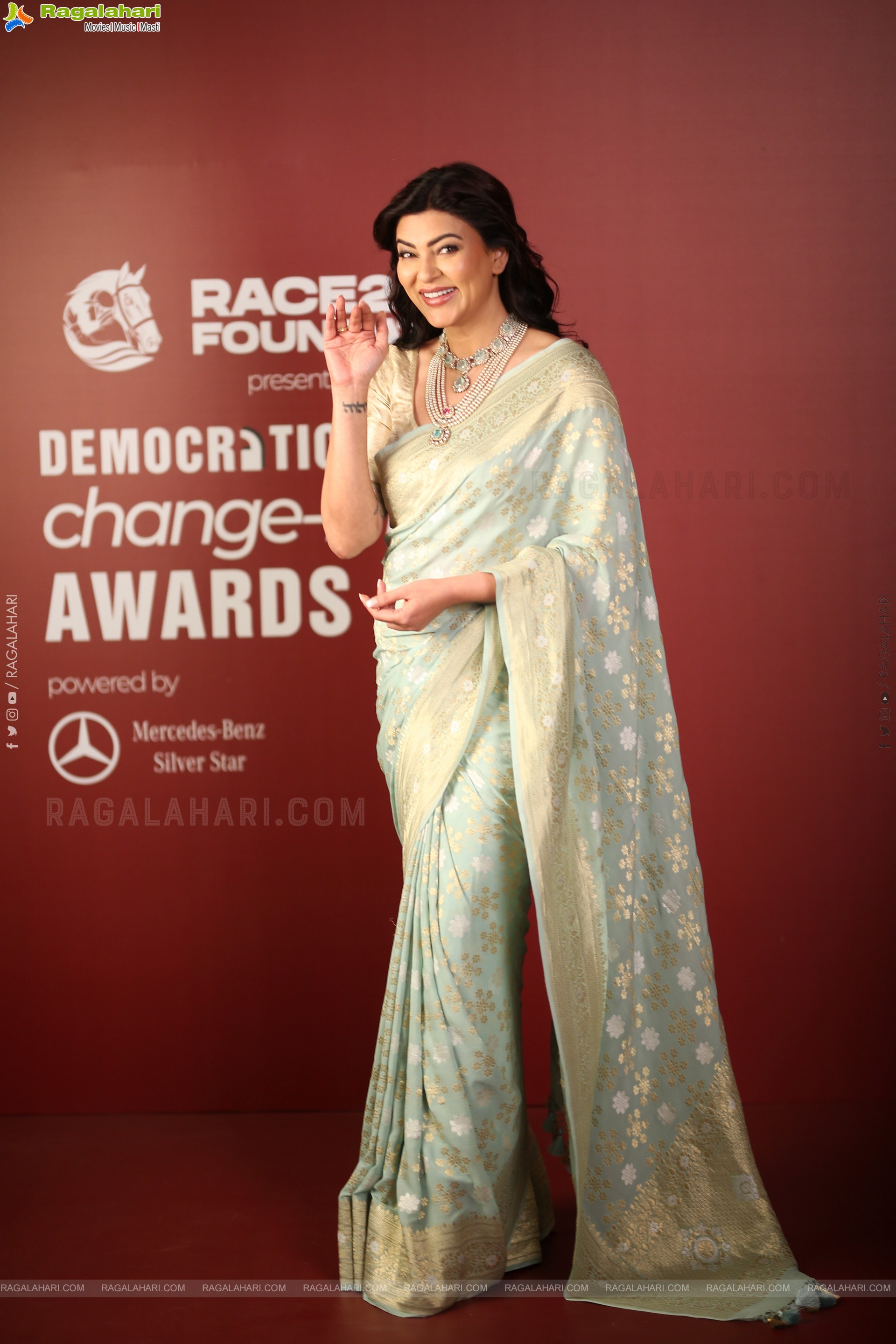 Sushmita Sen at Democratic Sangha Change-Maker Awards 2024, HD Gallery