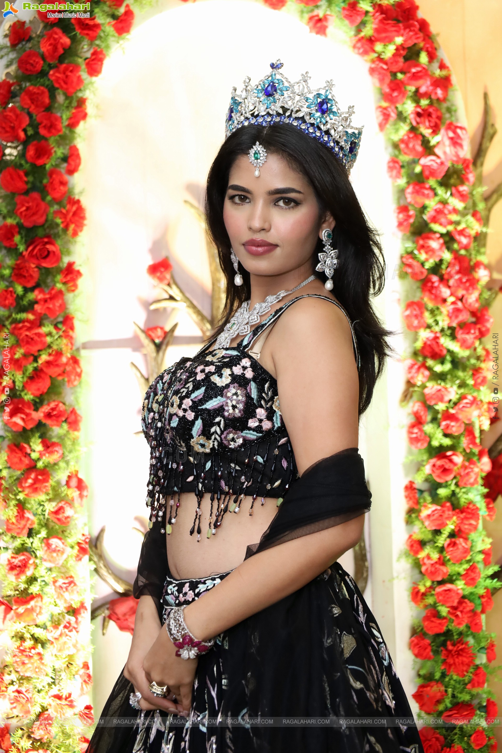 Urmila Chauhan in Black Anarkali Lehenga Choli, HD Gallery