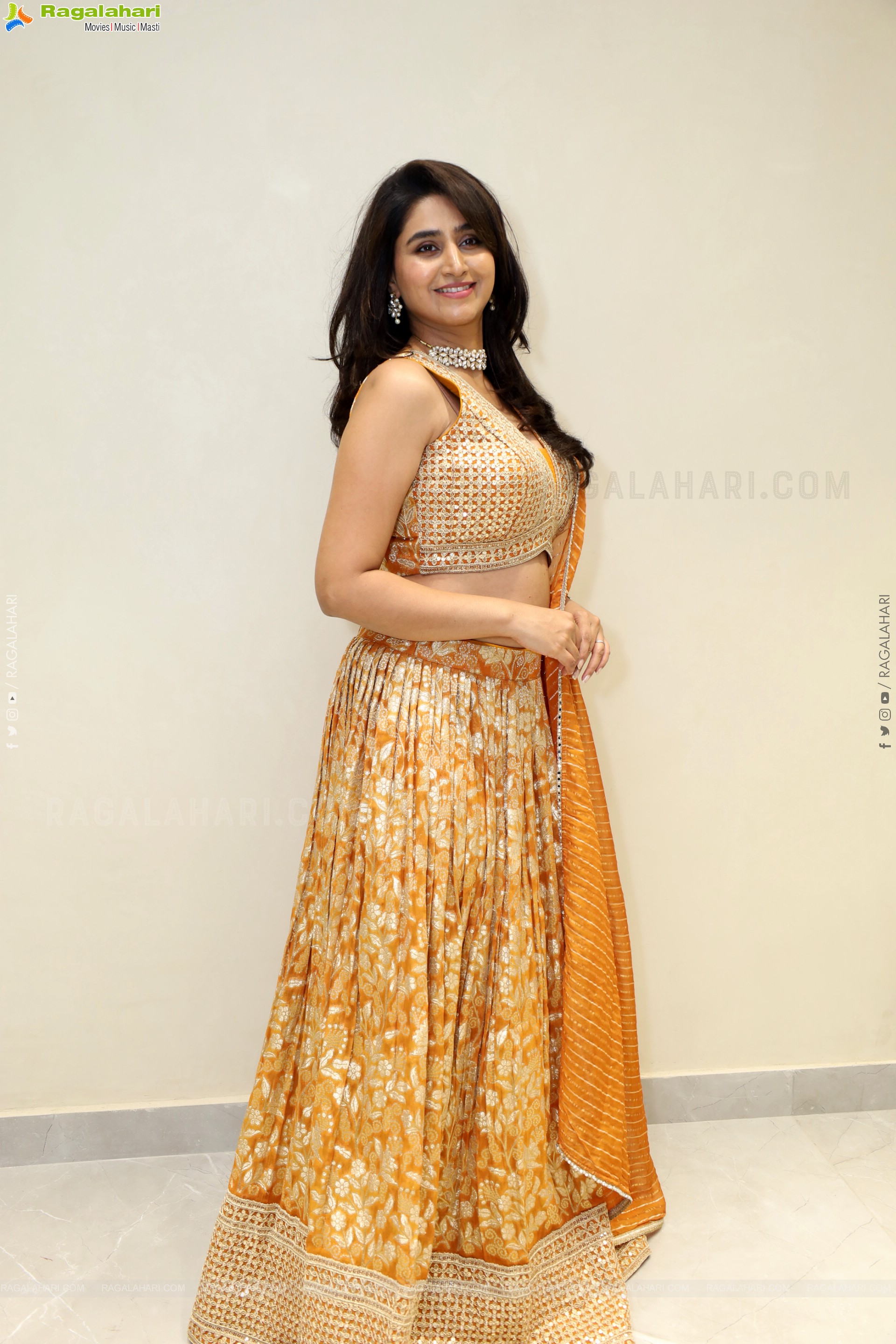 Varshini at Narsingh Cloth Emporium New Showroom Launch, HD Gallery