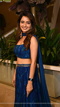 Ashika at Bhartha Mahasayulaku Wignyapthi Press Meet 