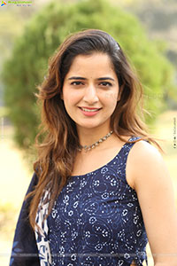 Ashika Ranganath at Gatha Vaibhava Pressmeet, HD Gallery 