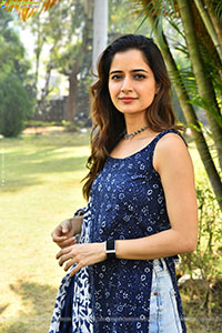 Ashika Ranganath at Gatha Vaibhava Pressmeet, HD Gallery 