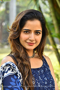 Ashika Ranganath at Gatha Vaibhava Pressmeet, HD Gallery 