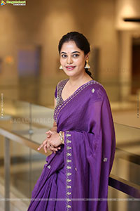 Bindu Madhavi at Dhandoraa Prerelease Event