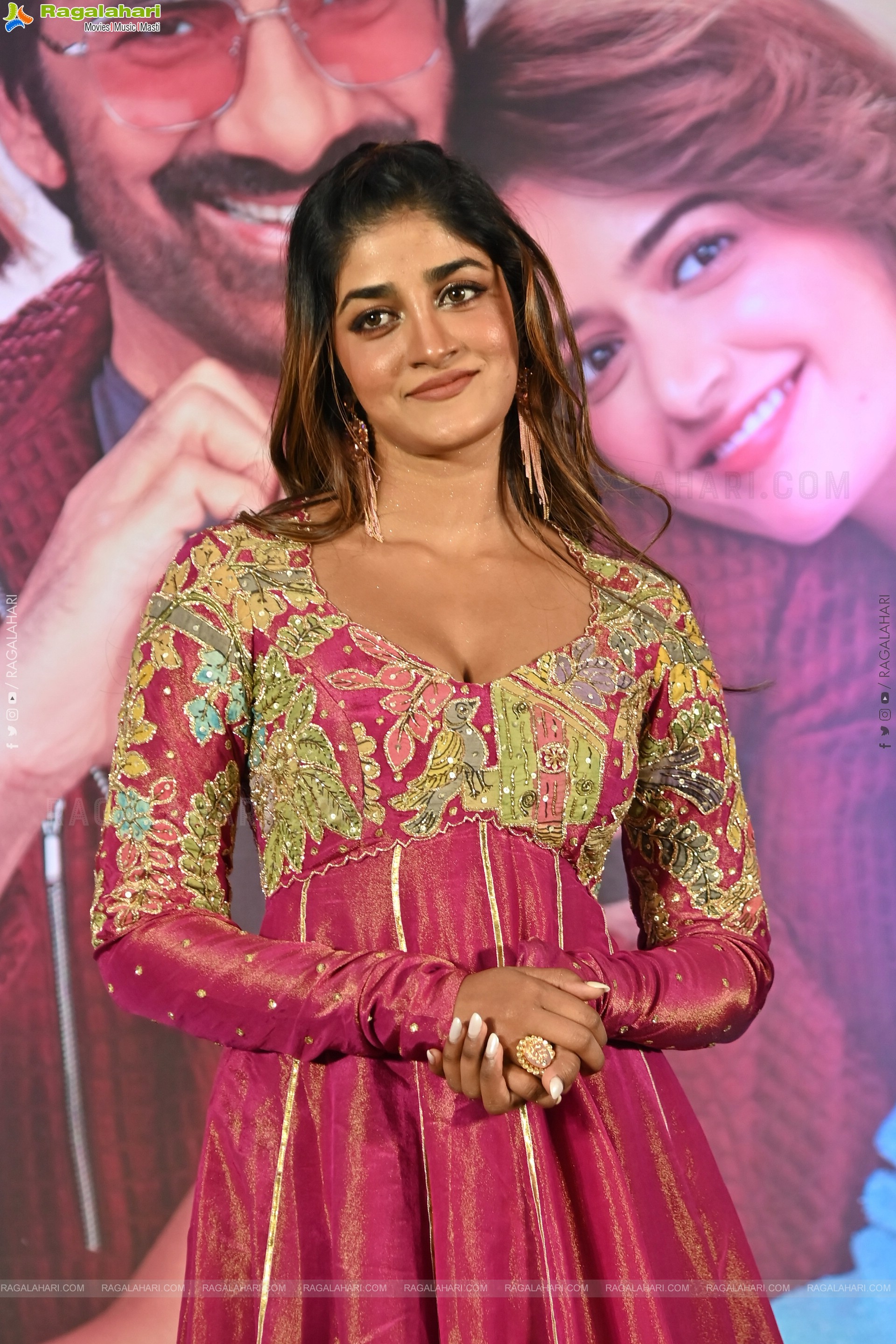 Dimple Hayathi at Bhartha Mahasayulaku Wignyapthi Press Meet, HD Gallery