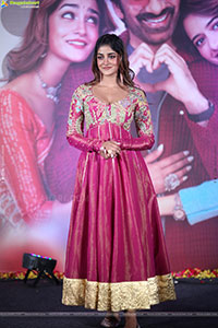 Dimple Hayathi at Bhartha Mahasayulaku Wignyapthi Press Meet