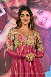 Dimple Hayathi at Bhartha Mahasayulaku Wignyapthi Press Meet