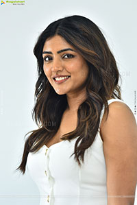 Eesha Rebba at 3 Roses Season 2 Interview