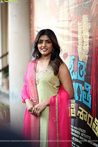 Eesha Rebba at Om Shanti Shanti Shantihi Teaser Launch