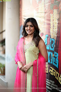 Eesha Rebba at Om Shanti Shanti Shantihi Teaser Launch