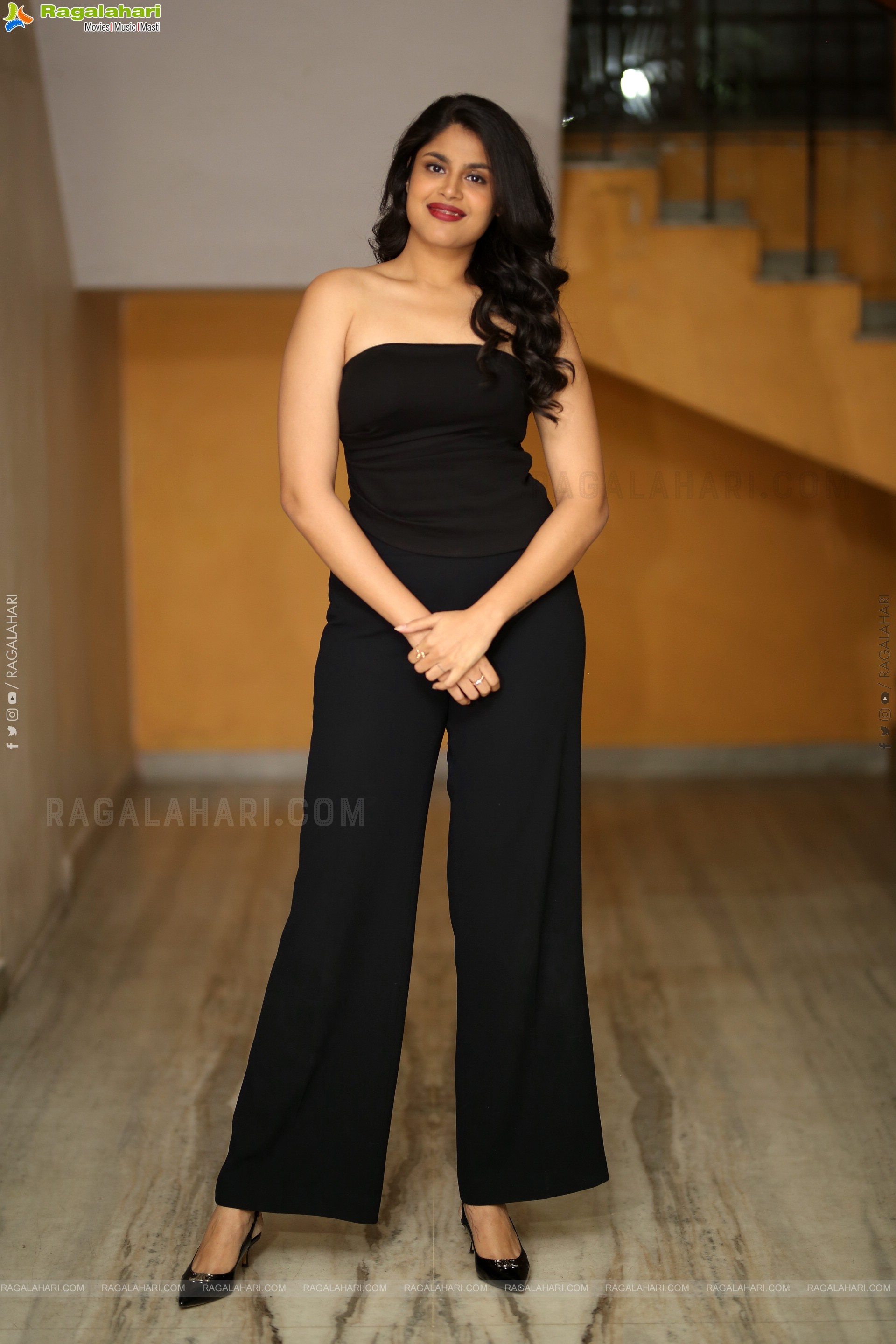 Faria Abdullah at Gurram Paapi Reddy Song Launch, HD Gallery