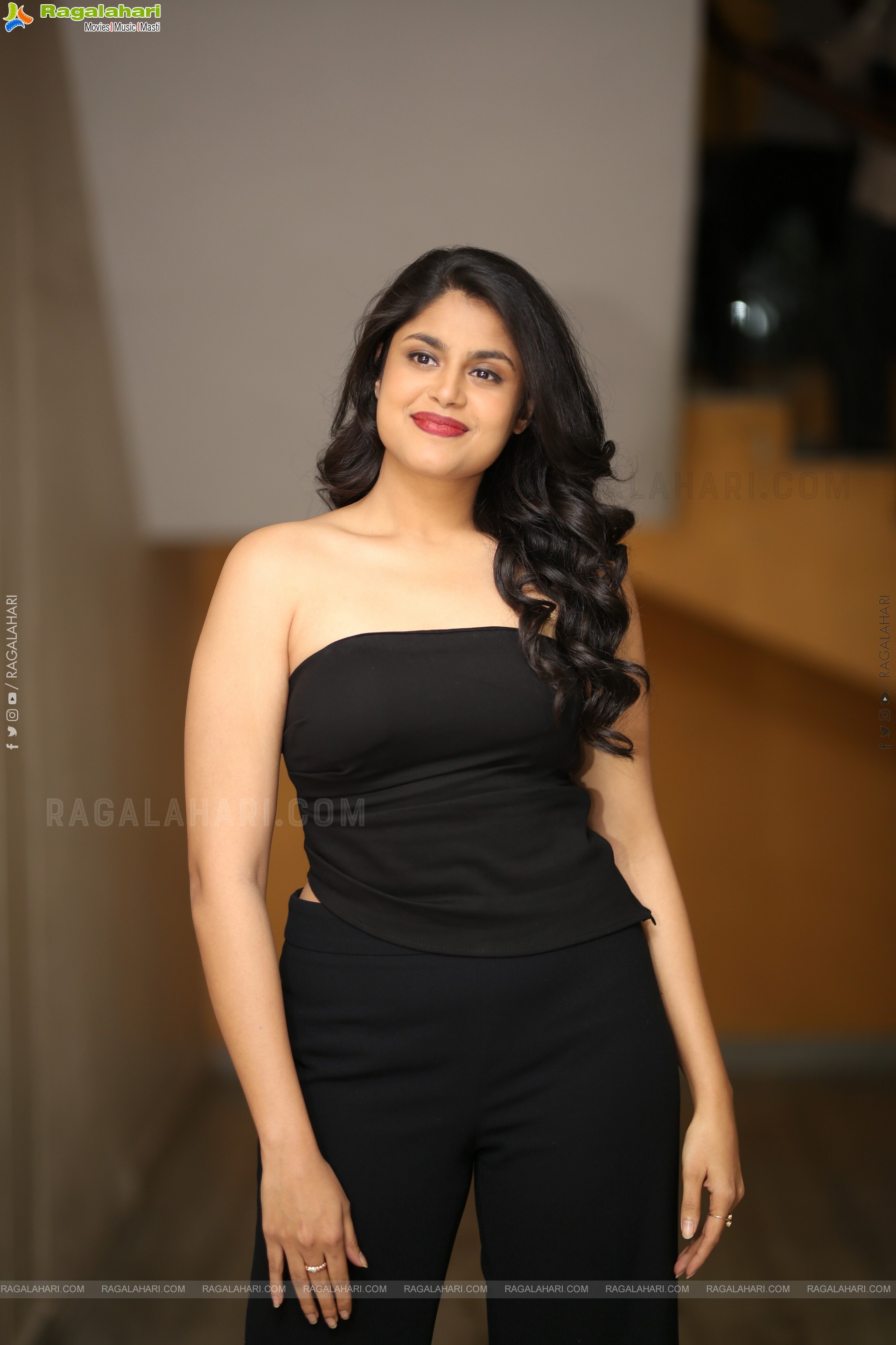 Faria Abdullah at Gurram Paapi Reddy Song Launch, HD Gallery