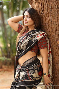 Heena Soni at One/4 Trailer Launch Event, HD Gallery