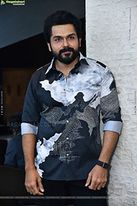 Karthi at Annagaru Vostaru Interview, HD Gallery