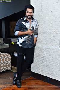 Karthi at Annagaru Vostaru Interview, HD Gallery