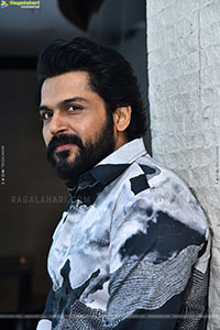 Karthi at Annagaru Vostaru Interview, HD Gallery
