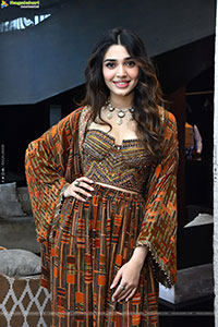 Krithi Shetty at Annagaru Vostaru Interview, HD Gallery