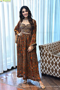 Krithi Shetty at Annagaru Vostaru Interview, HD Gallery