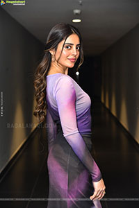 Kushitha Kallapu at 3 Roses Season 2 Pre Release