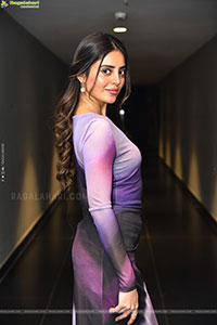 Kushitha Kallapu at 3 Roses Season 2 Pre Release