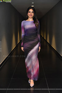 Kushitha Kallapu at 3 Roses Season 2 Pre Release