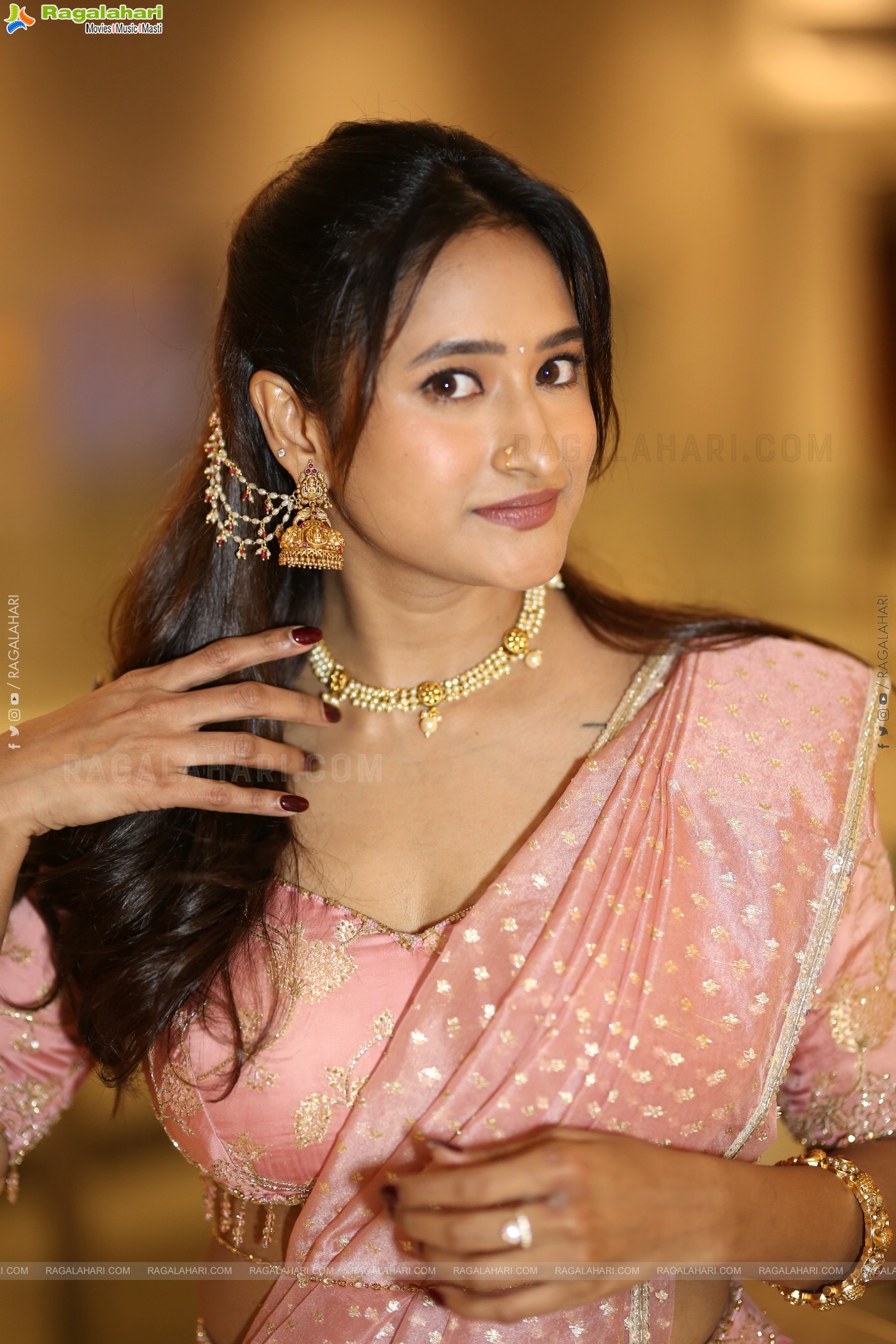 Manika Latest Photoshoot Stills, HD Gallery