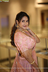 Manika Latest Photoshoot Stills, HD Gallery