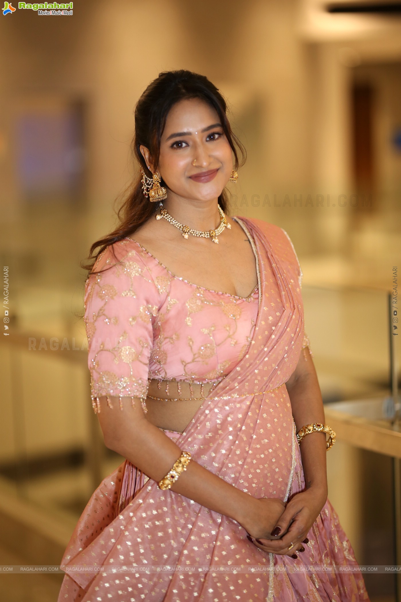 Manika Latest Photoshoot Stills, HD Gallery