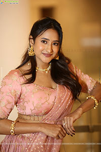 Manika Latest Photoshoot Stills, HD Gallery