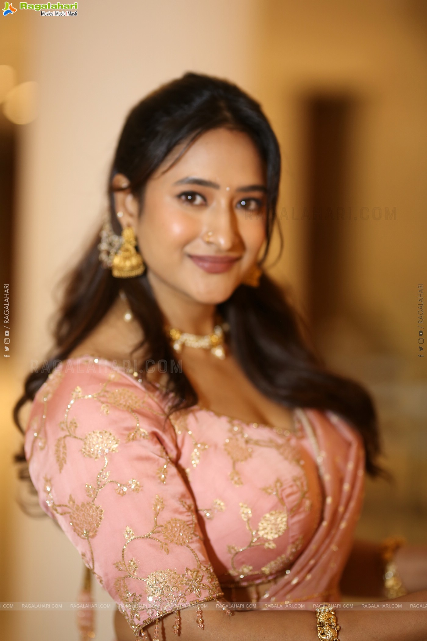 Manika Latest Photoshoot Stills, HD Gallery