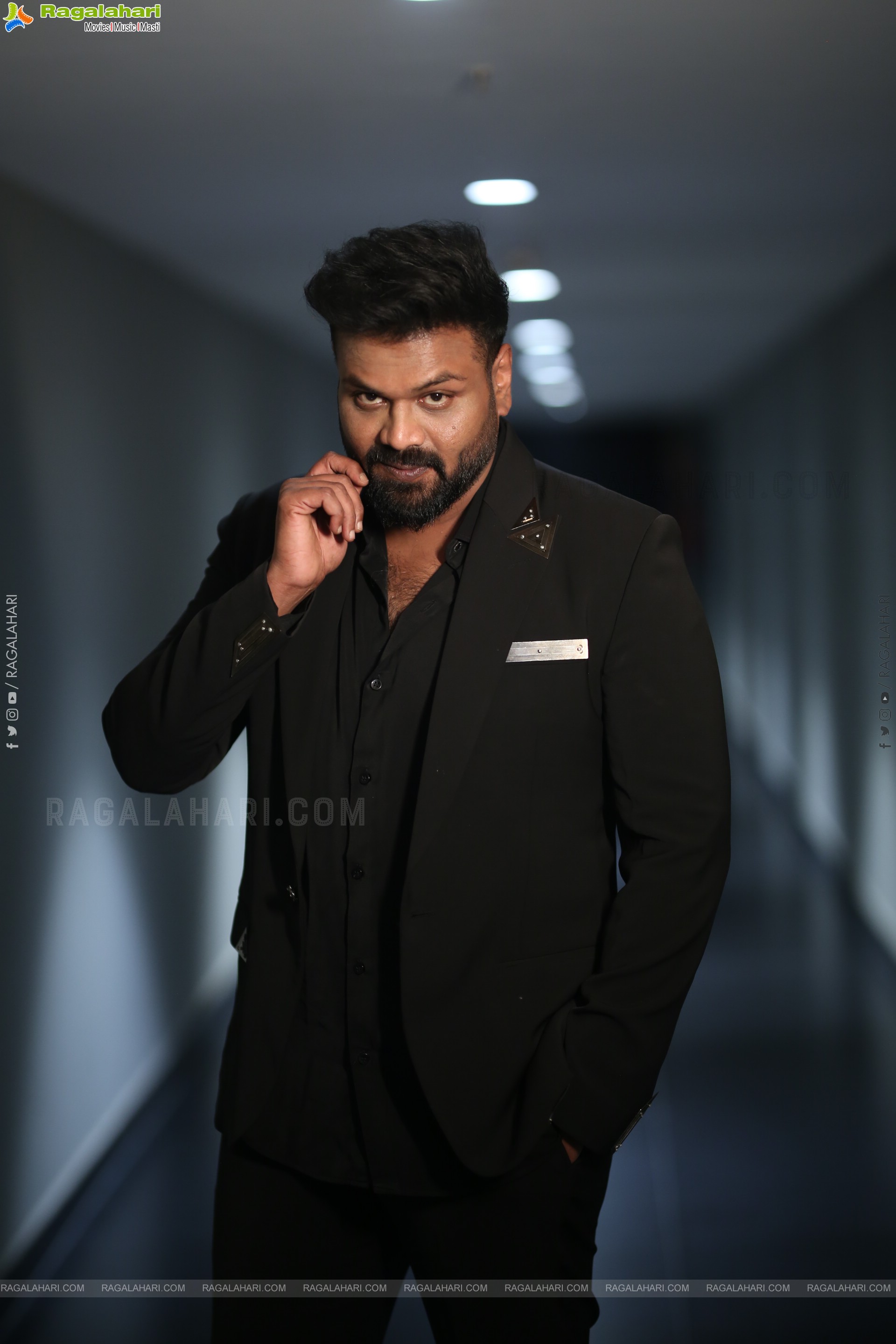 Manchu Manoj at David Reddy Glimpse Launch, HD Gallery