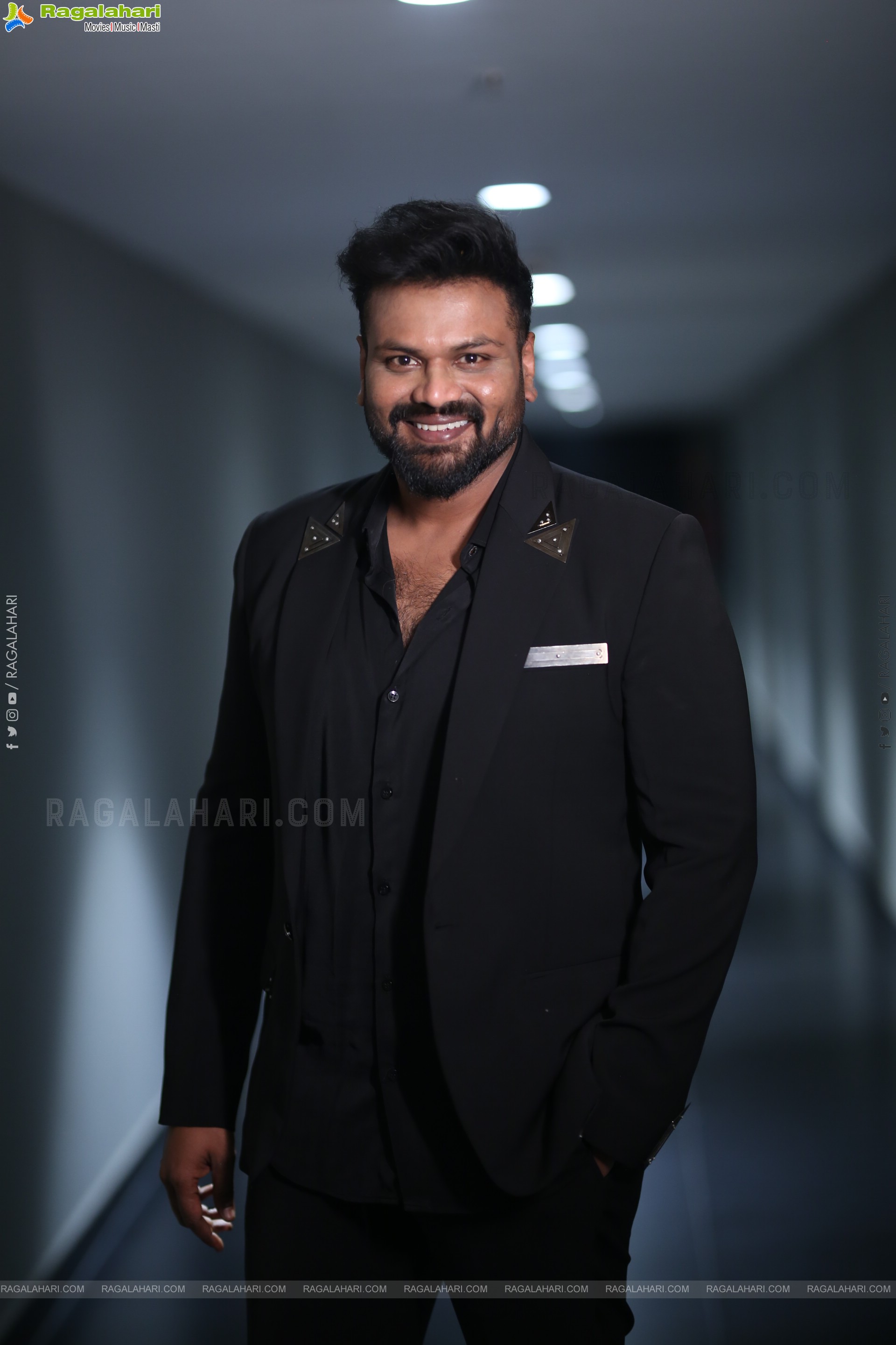 Manchu Manoj at David Reddy Glimpse Launch, HD Gallery