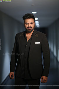 Manchu Manoj at David Reddy Glimpse Launch