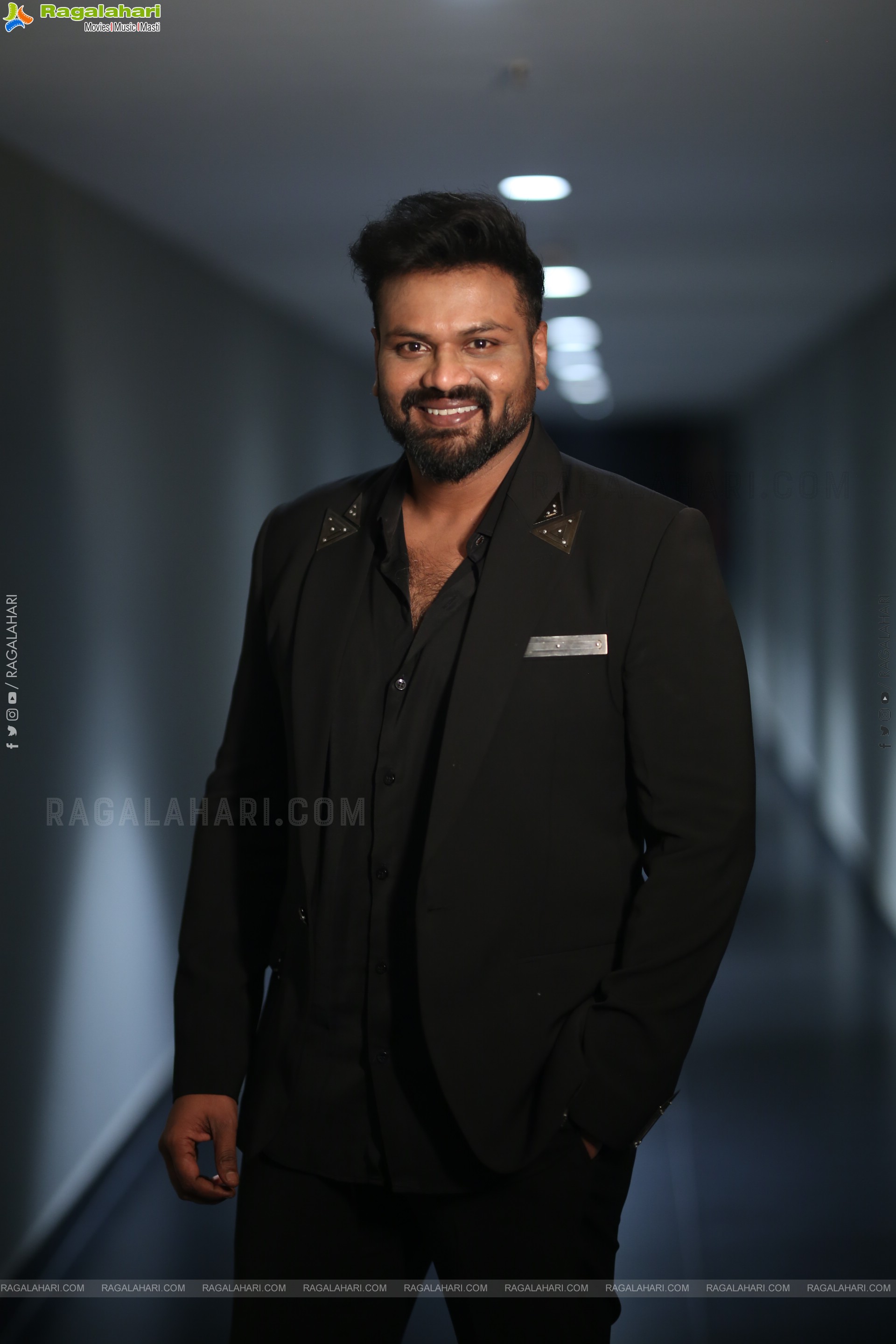 Manchu Manoj at David Reddy Glimpse Launch, HD Gallery