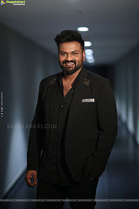 Manchu Manoj at David Reddy Glimpse Launch