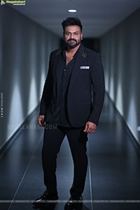 Manchu Manoj at David Reddy Glimpse Launch