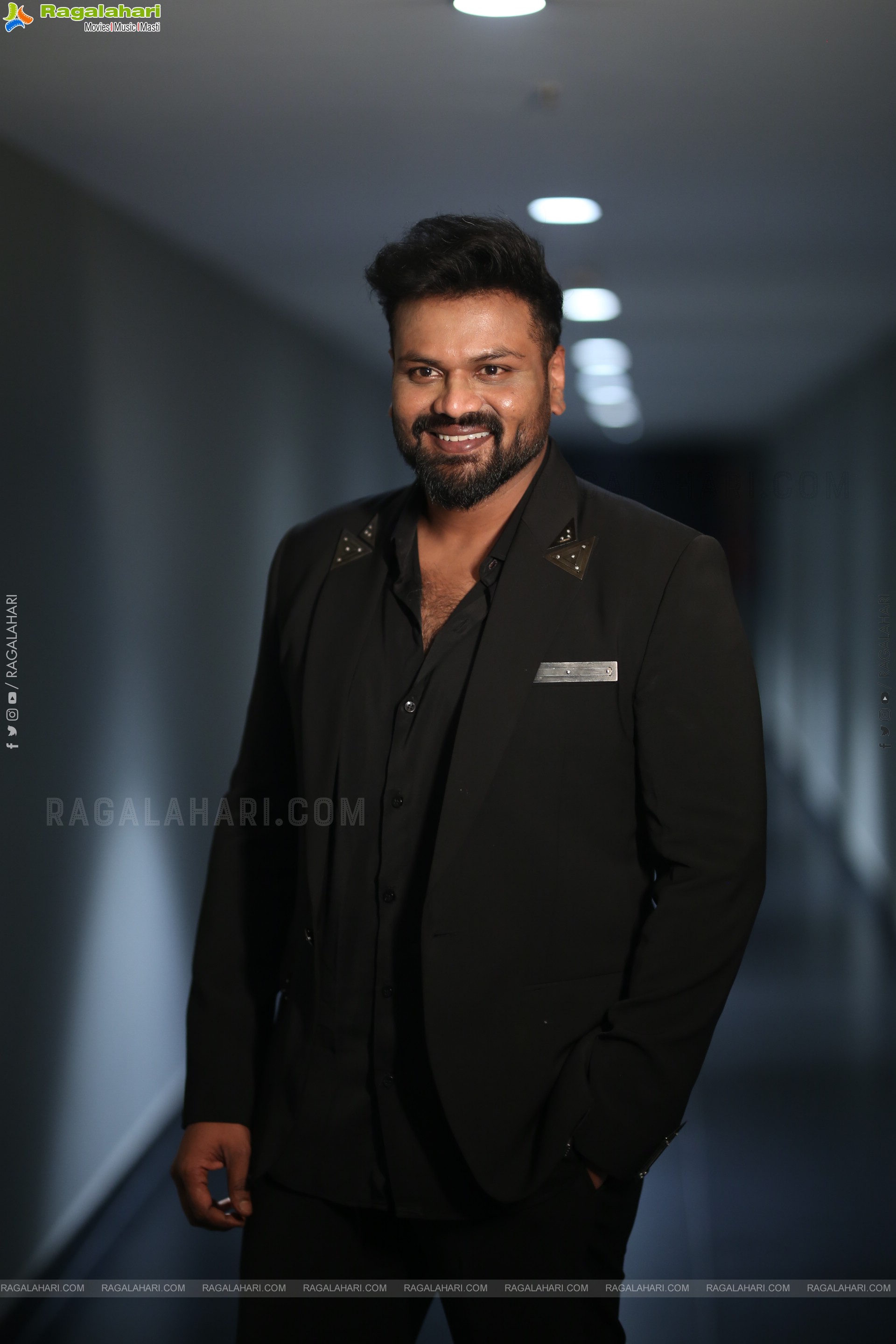 Manchu Manoj at David Reddy Glimpse Launch, HD Gallery