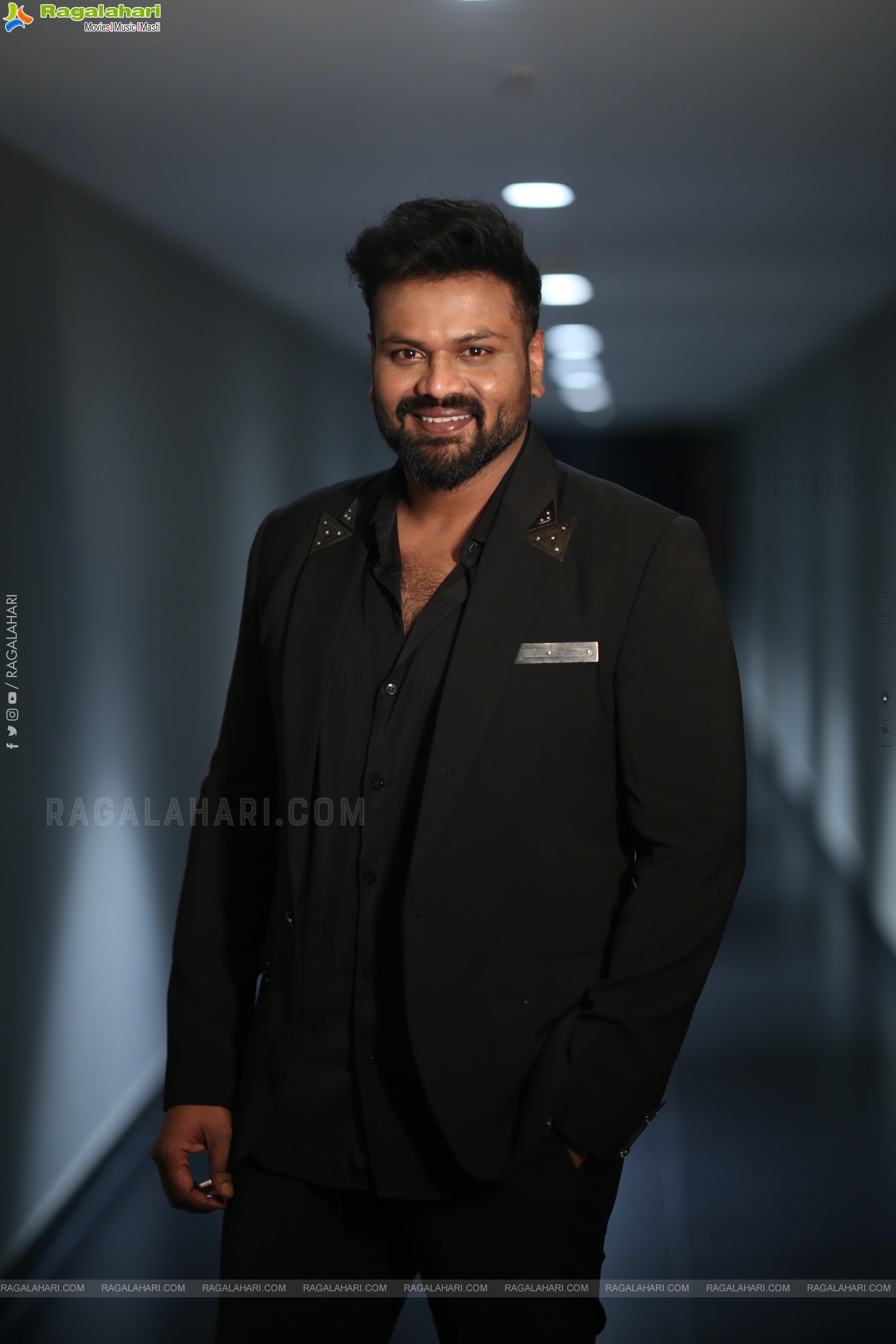 Manchu Manoj at David Reddy Glimpse Launch, HD Gallery