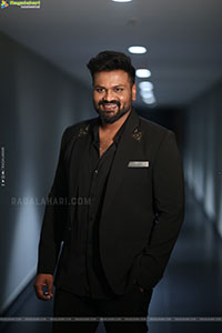 Manchu Manoj at David Reddy Glimpse Launch